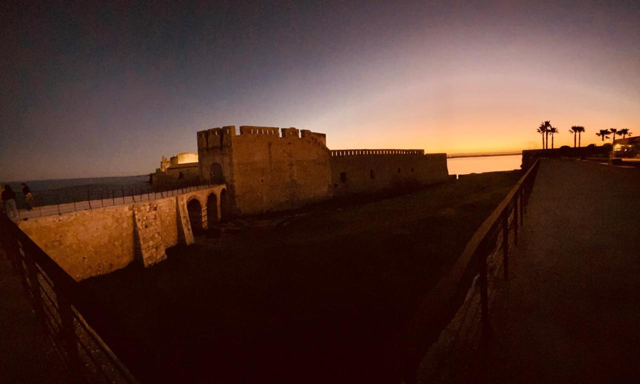 Elegante Appartamento In Palazzo Storico Ortigia Сиракузы Экстерьер фото